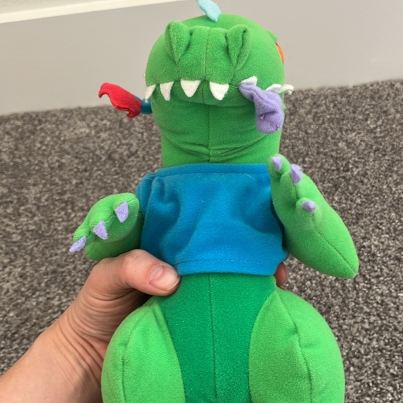 Vintage 1997 Rugrats Slumber Party Reptar plush - Picture 9 of 9